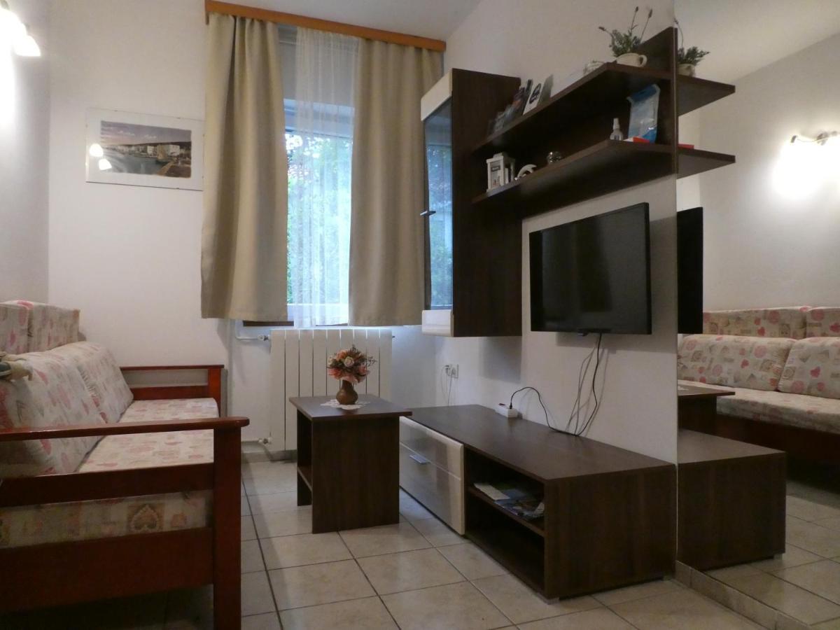 Apartments Milenka Punat Ngoại thất bức ảnh