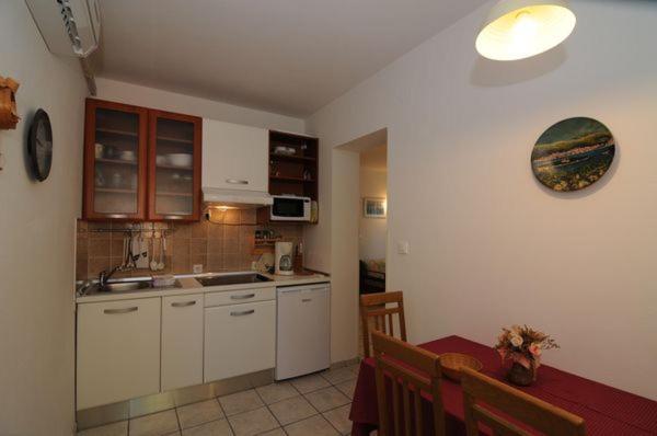 Apartments Milenka Punat Ngoại thất bức ảnh